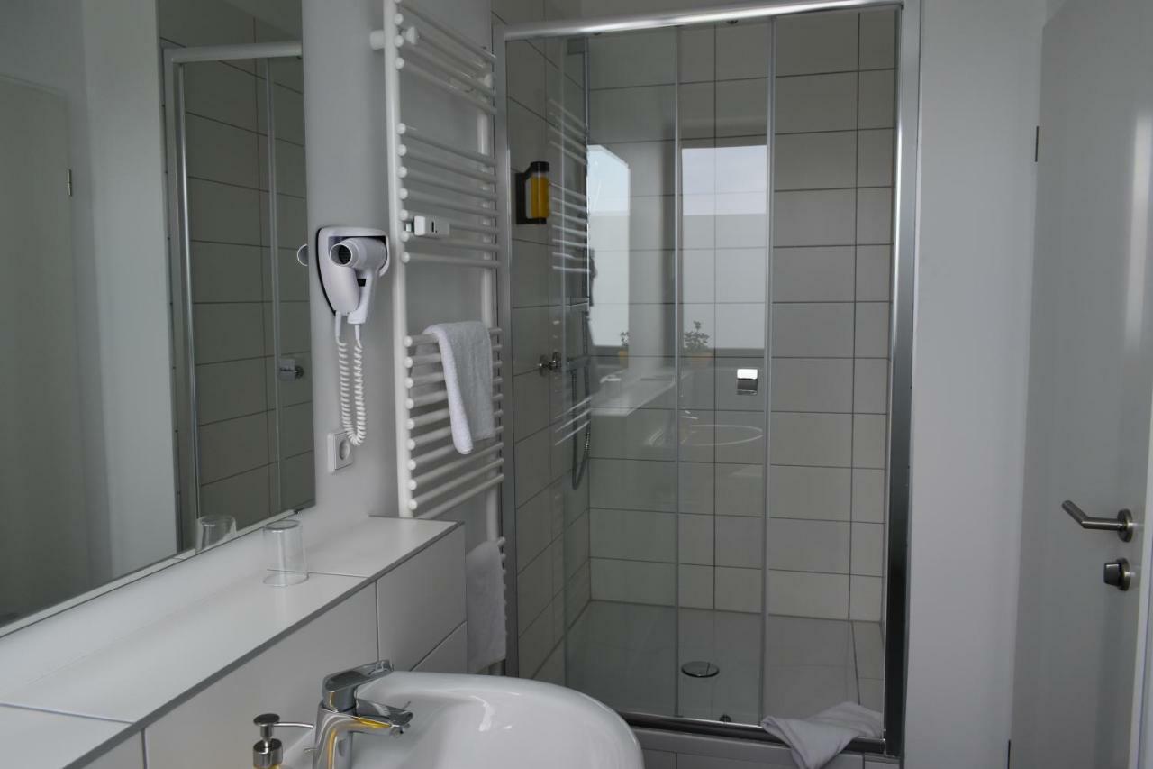 Motel Schoenefeld Großziethen Esterno foto